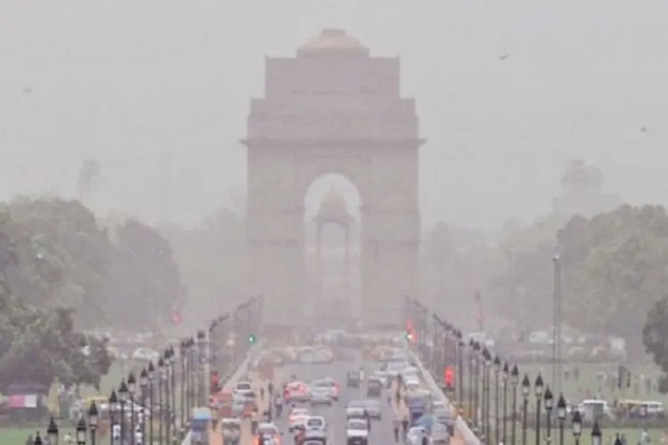 Delhi air quality remains very poor; Delhi govt constitutes team for surprise inspections- India TV Hindi