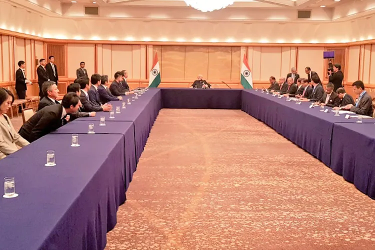 जापानी नेताओं से मिले PM मोदी, द्विपक्षीय संबंधों समेत कई मुद्दों पर की बात- India TV Hindi