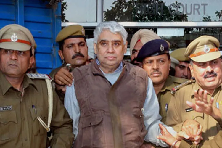 Rampal held guilty by Hisar Court in both cases of murder | PTI File- India TV Hindi