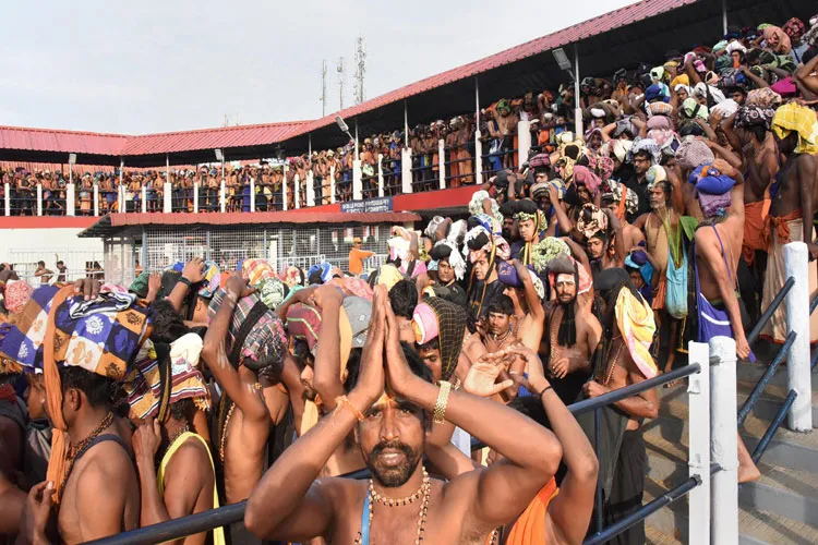 Sabarimala Temple Row: Strike called by Hindu groups largely peaceful amid tight security- India TV Hindi