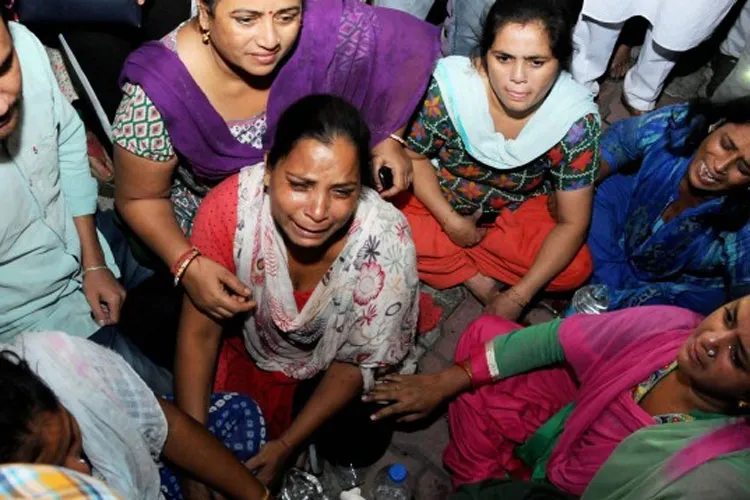 Cheques given to Amritsar train tragedy victims starting to bounce, says SAD | PTI​- India TV Hindi