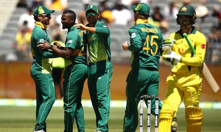 Australia bundled out for 152 runs against South Africa in 1st ODI- India TV Hindi