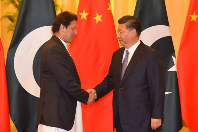 Imran Khan and Xi Jinping | Facebook- India TV Hindi