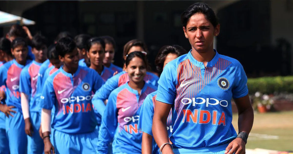 टी-20 विश्वकप 'टीम ऑफ टूर्नामेंट' की कप्तान बनीं हरमनप्रीत- India TV Hindi
