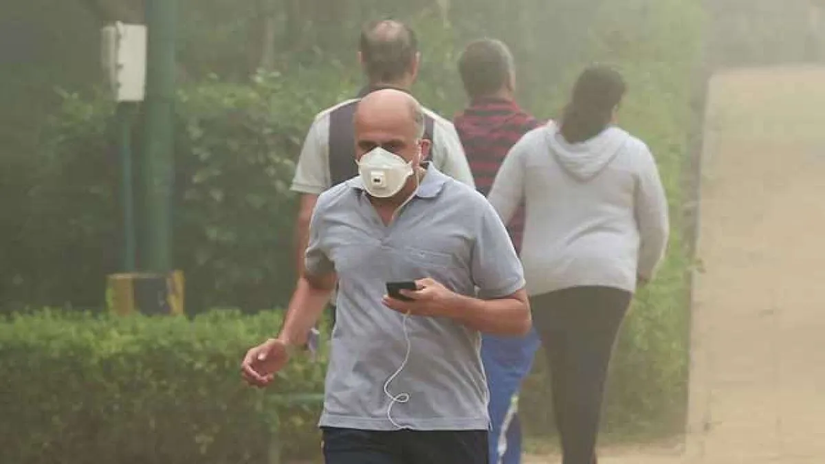 Delhi air not supportive for morning walk - India TV Hindi