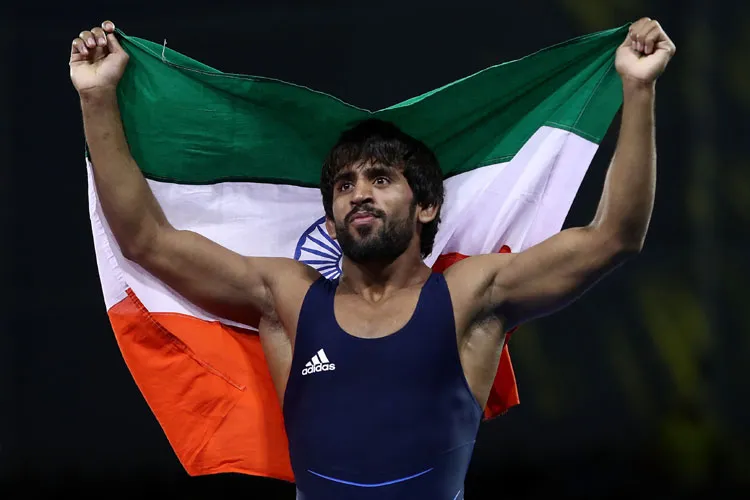 ओलम्पिक का लक्ष्य लिए बजरंग की नजरें विश्व चैम्पियनशिप पर- India TV Hindi