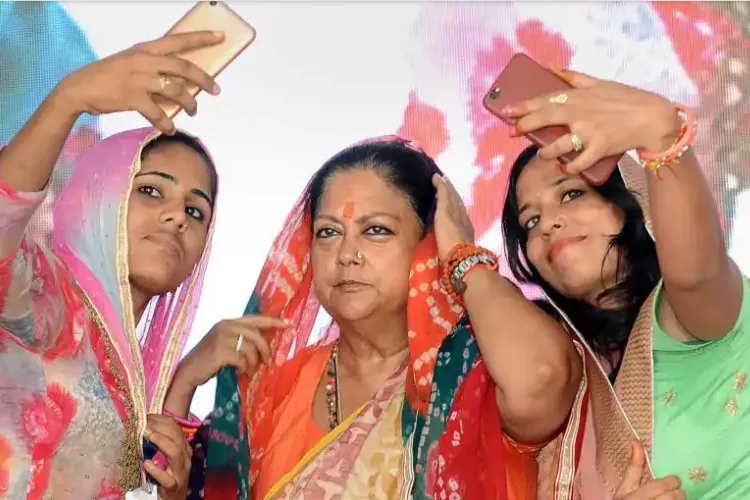 राजस्थान: कांग्रेस से 27 और भाजपा से 23 महिलाएं हैं चुनावी समर में- India TV Hindi