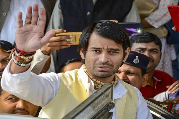 Tej Pratap Yadav leaves after attending the winter session of Bihar Assembly in Patna on Friday- India TV Hindi