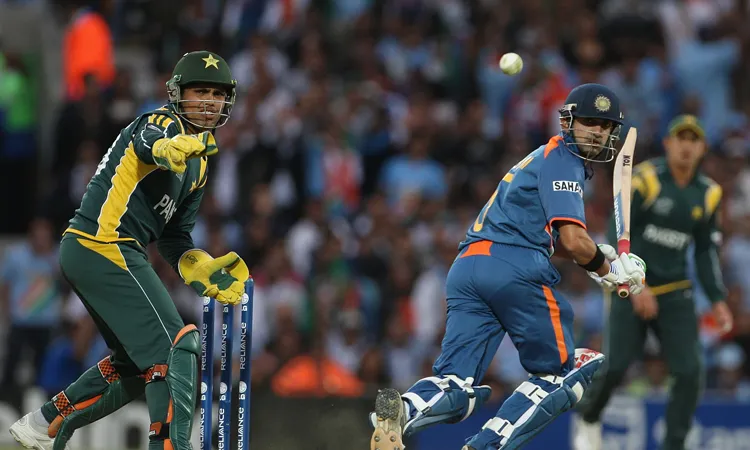 Video: बल्ले से ही नहीं जुबान से भी पाकिस्तानी खिलाड़ियों को काबू में रखते थे गौतम गंभीर - India TV Hindi