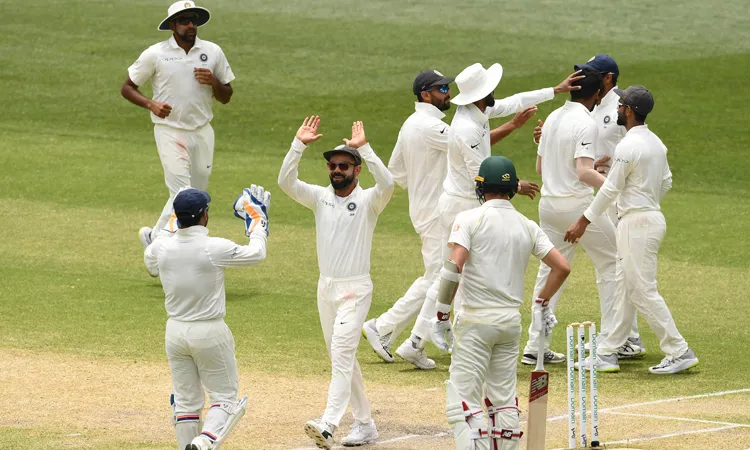 पहला टेस्ट जीतकर टीम इंडिया ने लगाईं रिकॉर्ड की झड़ियां, विराट के नाम दर्ज हुई ये बड़ी उपलब्धि- India TV Hindi