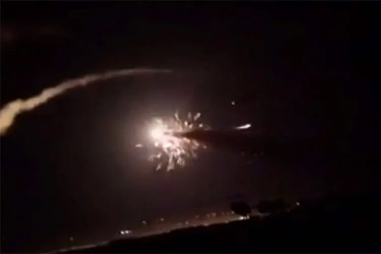 Russia says Israeli air strike on Syria threatened civilian flights | AP- India TV Hindi