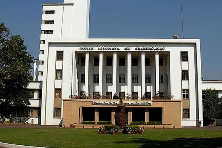 Over 400 job offers land at IIT-Kharagpur on day one | PTI File- India TV Hindi