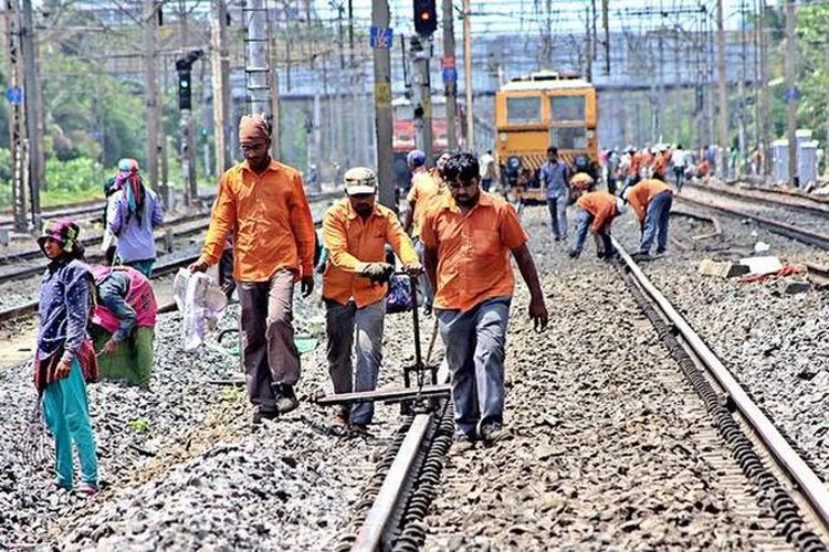 Rail Block- India TV Hindi