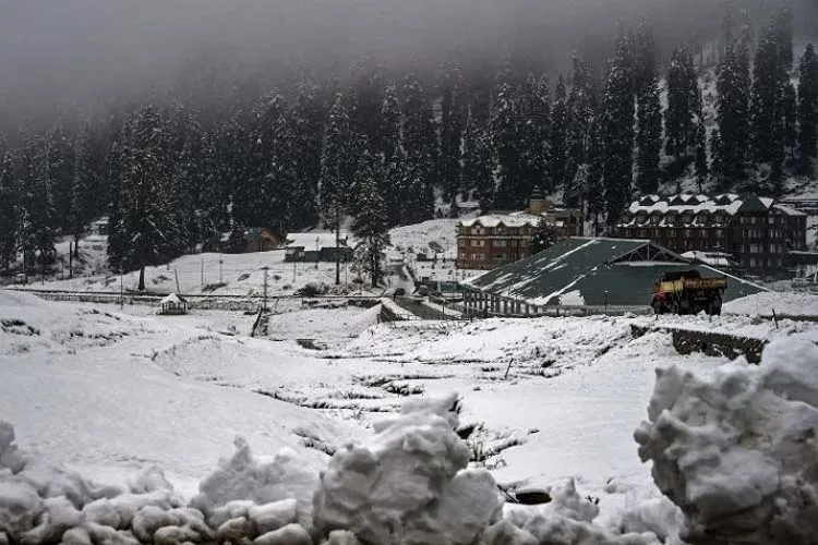 Kashmir Snowfall file picture- India TV Hindi
