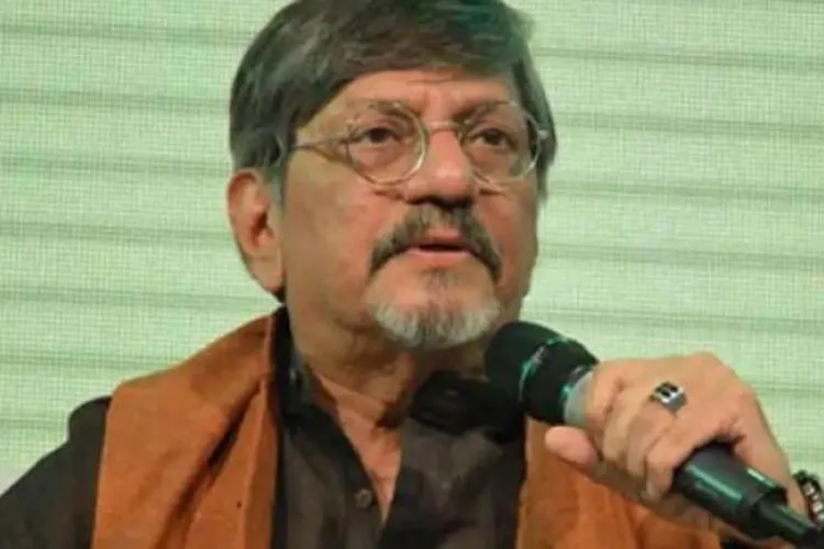 Amol Palekar speech at NGMA interrupted after he criticises government- India TV Hindi