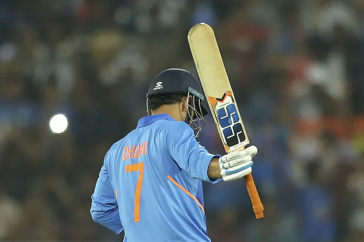 दूसरा वनडे: जामथा में ऑस्ट्रेलिया से कभी नहीं हारा है भारत, पहली बार धोनी ने जड़ा था तूफानी शतक- India TV Hindi