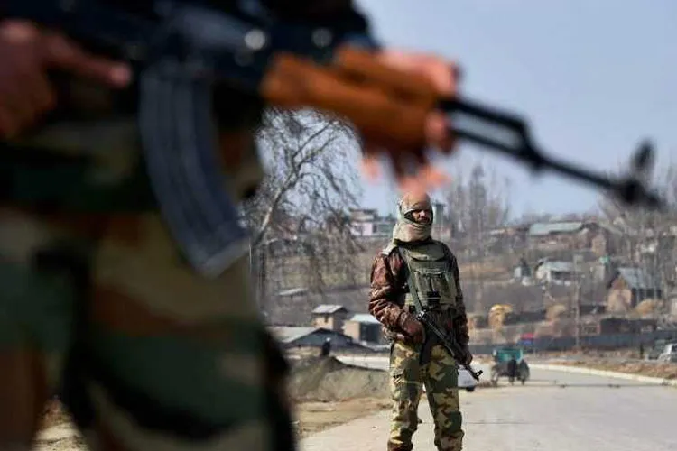 CRPF jawan kills 3 colleagues in Jammu and Kashmir | PTI Representational- India TV Hindi