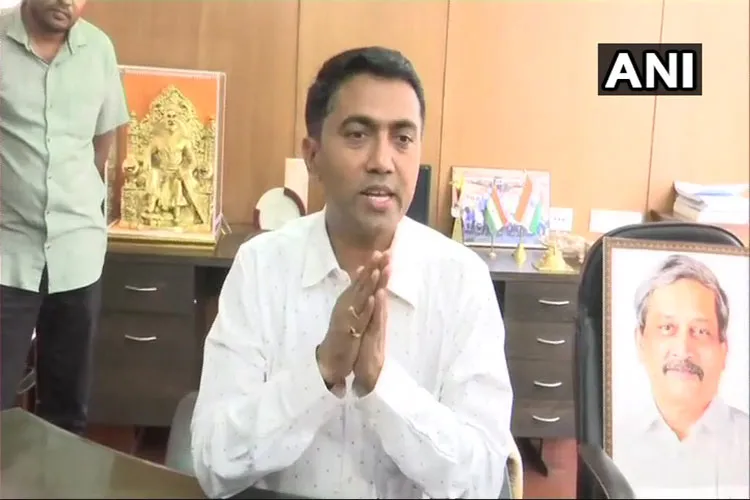 Pramod Sawant ask supporters to not celebrate his appointment on CM post- India TV Hindi