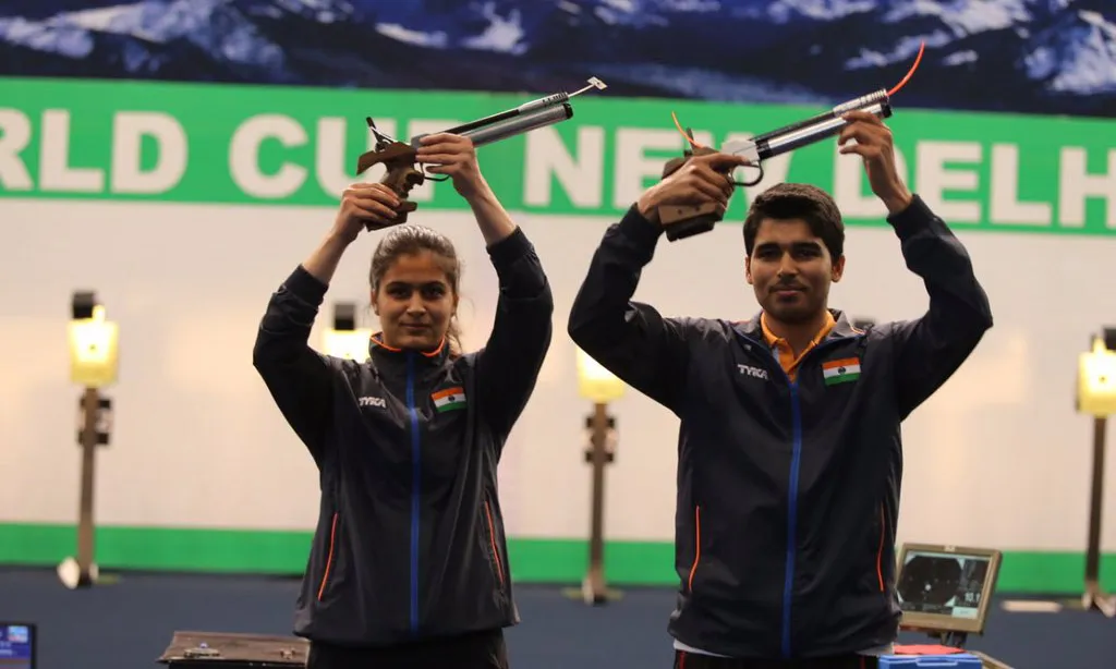 manu bhaker and saurabh chaudhry won gold in asian airgun championship- India TV Hindi