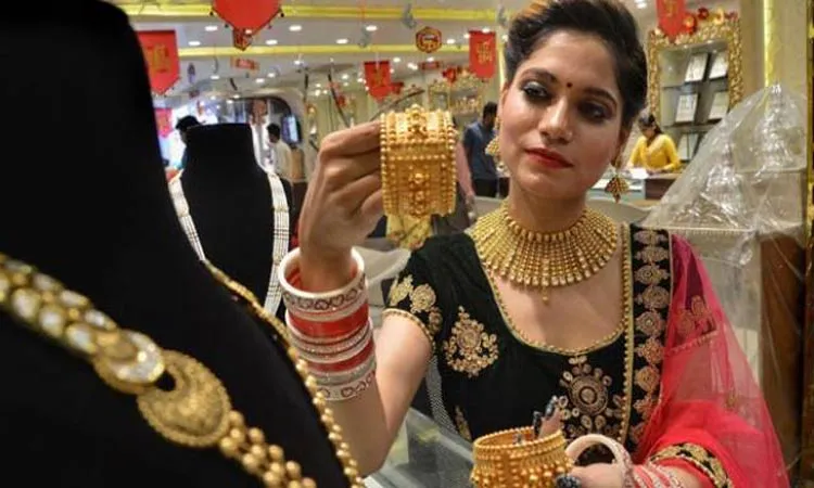 people buying gold jewellery- India TV Paisa