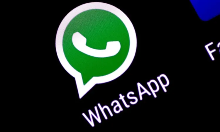 Your WhatsApp account will be deactivated if you use these apps- India TV Paisa