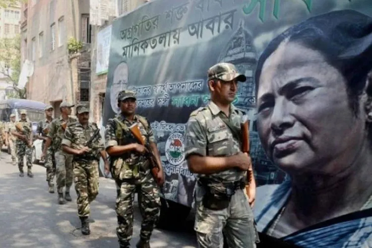 Only central forces to provide security to polling stations in West Bengal, police side-lined | PTI - India TV Hindi