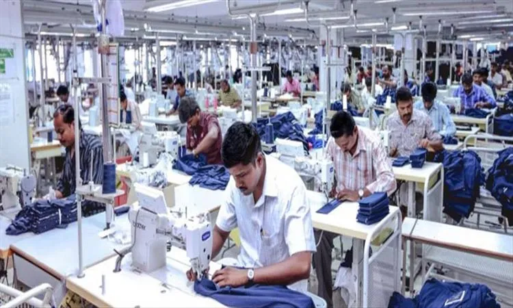 Knitwear exports from Tirupur to clock Rs 30,000 Cr in FY20- India TV Paisa