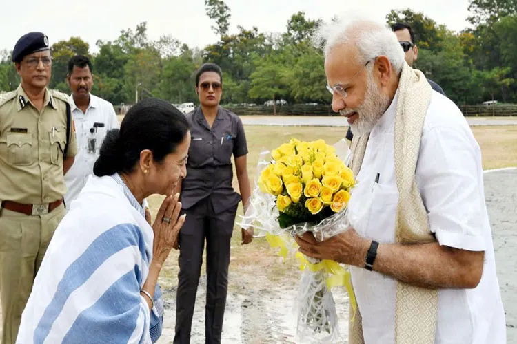 Mamata Banerjee may present at PM Narendra Modi's oath-taking ceremony- India TV Hindi