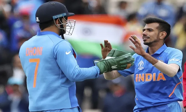 World Cup 2019: धोनी के 'ग्लव्स...- India TV Hindi
