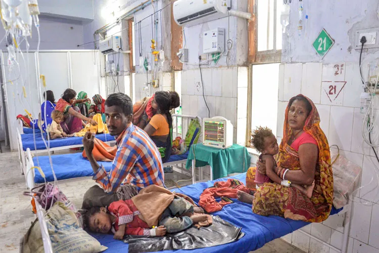 Acute Encephalitis Syndrome (AES) in Bihar- India TV Hindi