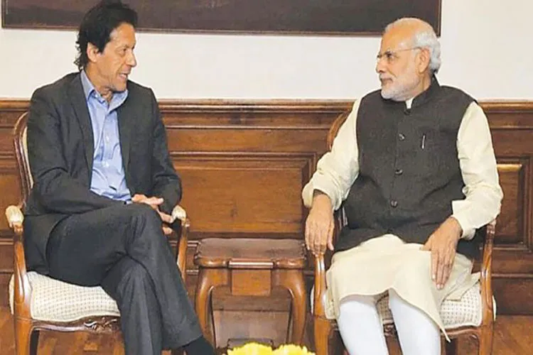 Imran writes to Modi, says Pak wants talks with India to resolve all disputes- India TV Hindi