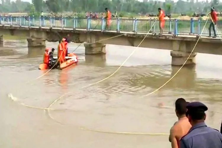 Lucknow Indira Canal- India TV Hindi