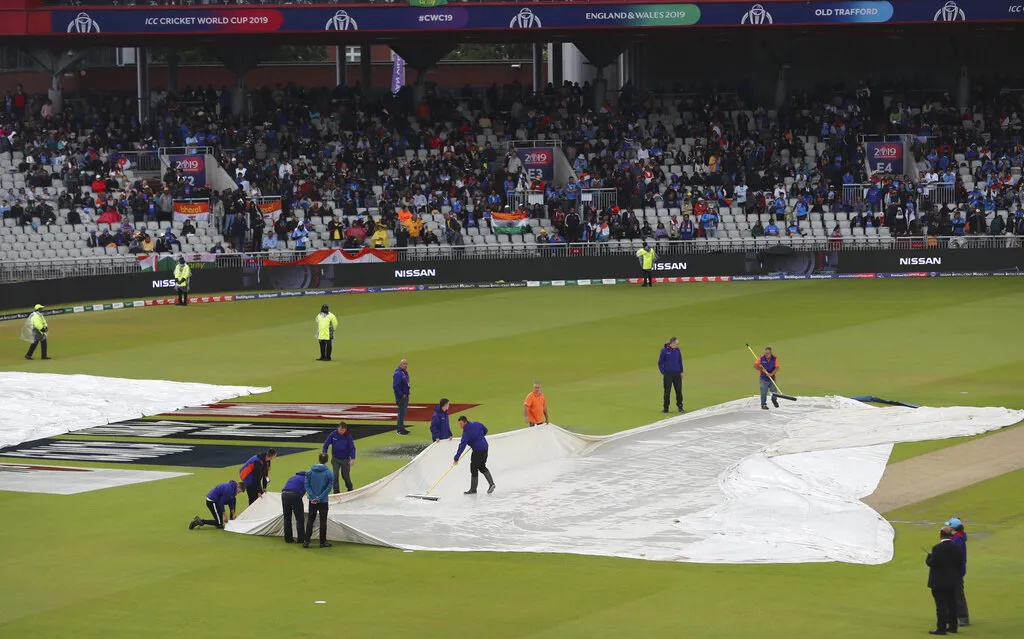 बारिश की वजह से रिजर्व डे में पहुंचा मैच- India TV Hindi