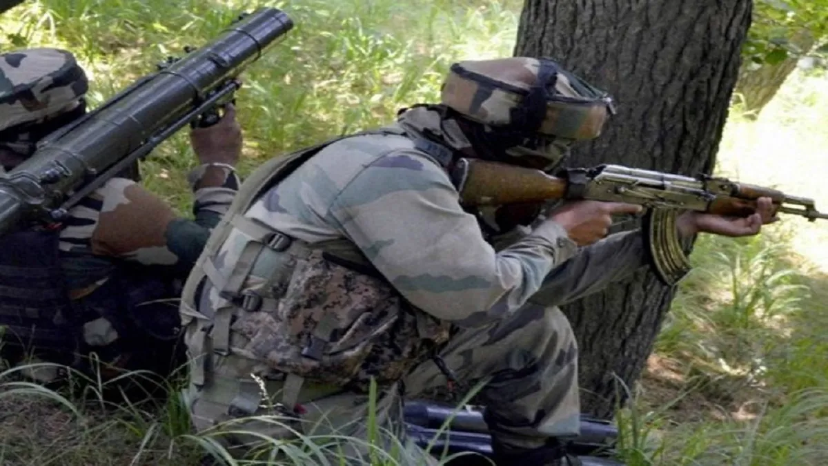 Pakistani intruder shot dead by BSF on International Border...- India TV Hindi