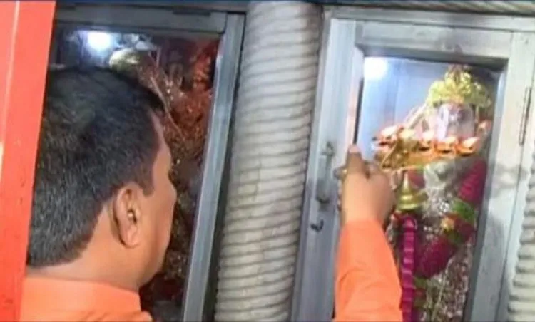 लाल कुआं के मंदिर में फिर सजेगा मां दुर्गा का दरबार, निकाली जाएगी शोभा यात्रा- India TV Hindi