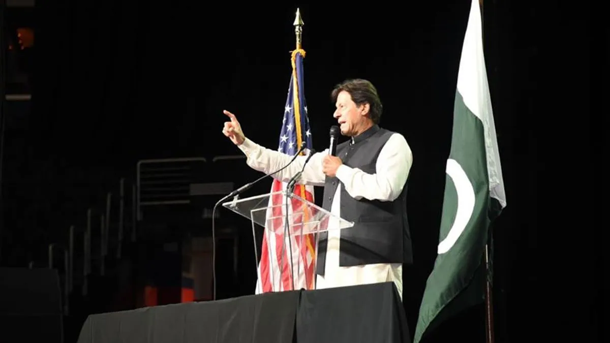 Baloch activists disrupt Pakistan PM Imran Khan's speech during a community event in Washington DC |- India TV Hindi