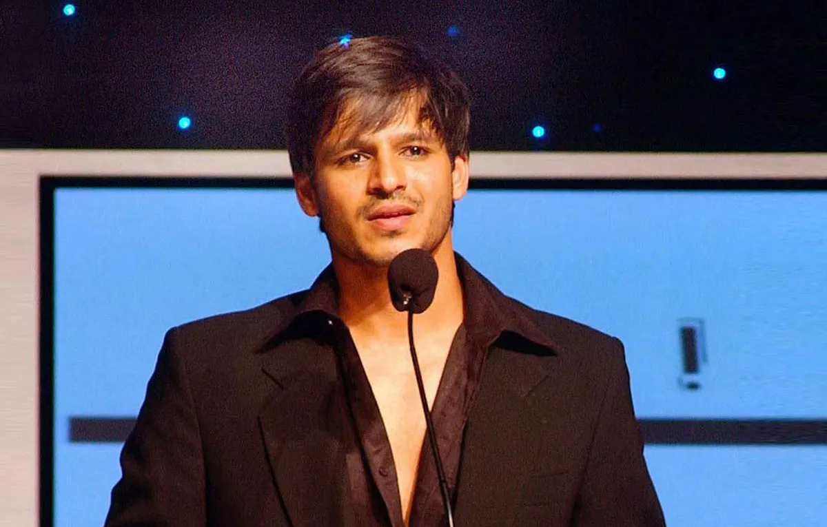 Vivek Oberoi trolled over tweet on Indias World Cup exit- India TV Hindi