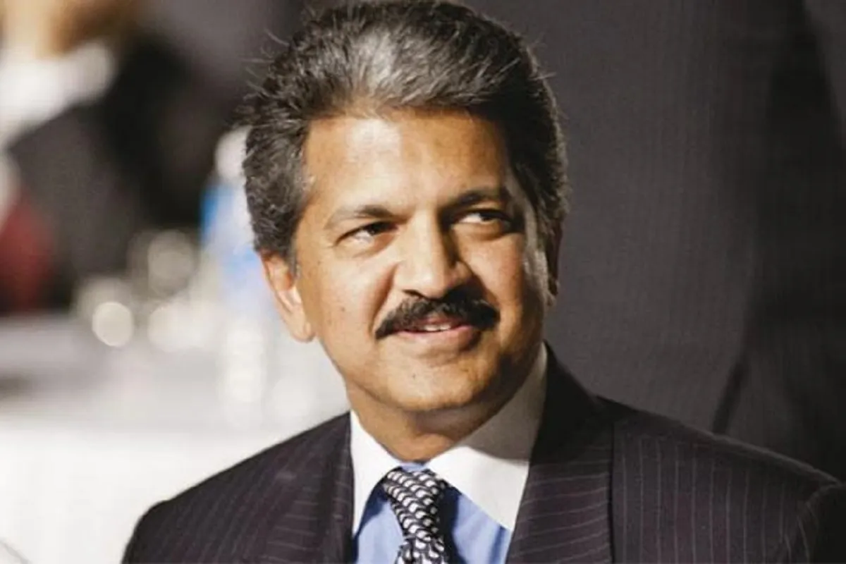 Gautam Adani got Anand Mahindra's support tweeted Do not bet against India- India TV Hindi