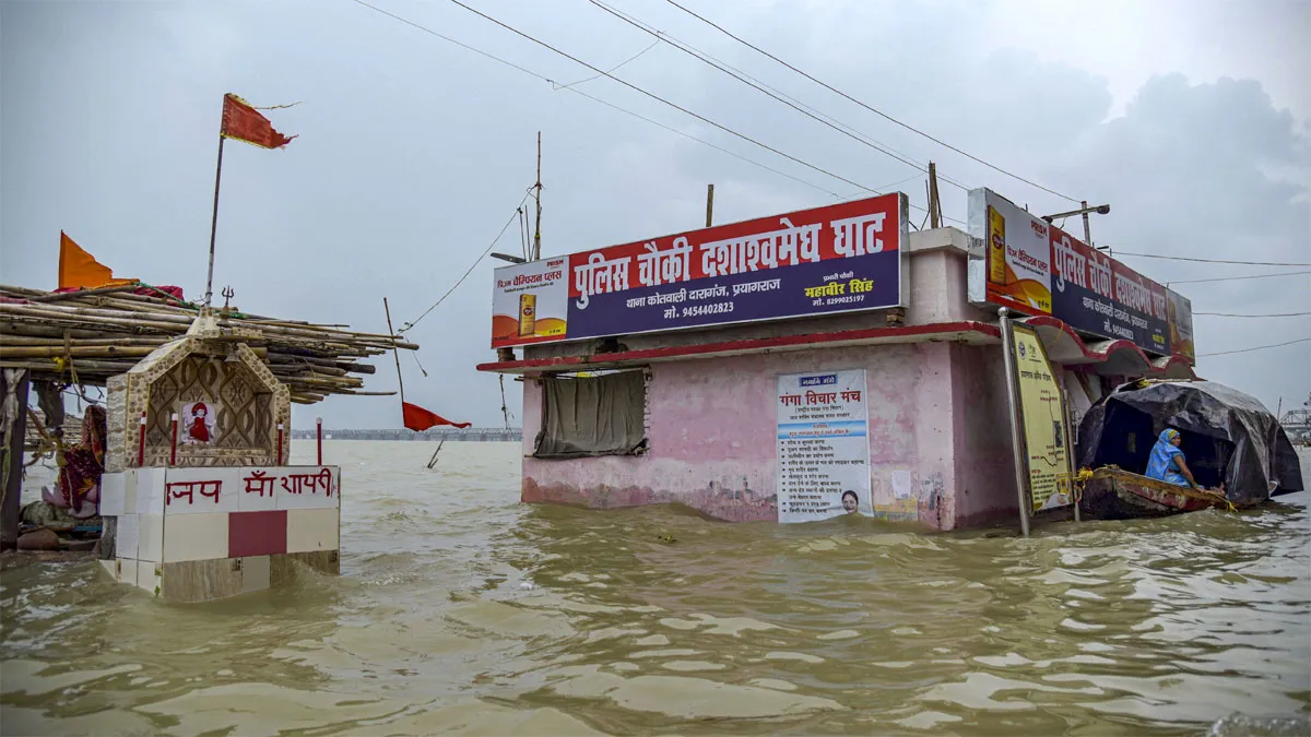 UP Flood- India TV Hindi
