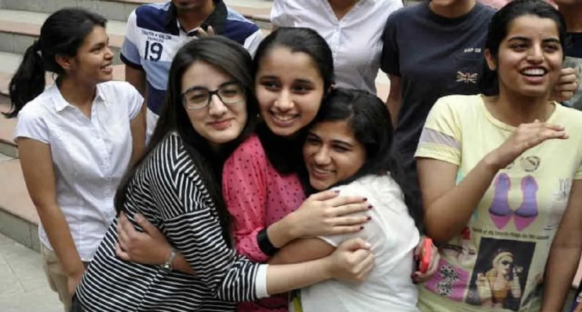 CBSE’s Merit Scholarship Scheme For Single Girl Child- India TV Hindi
