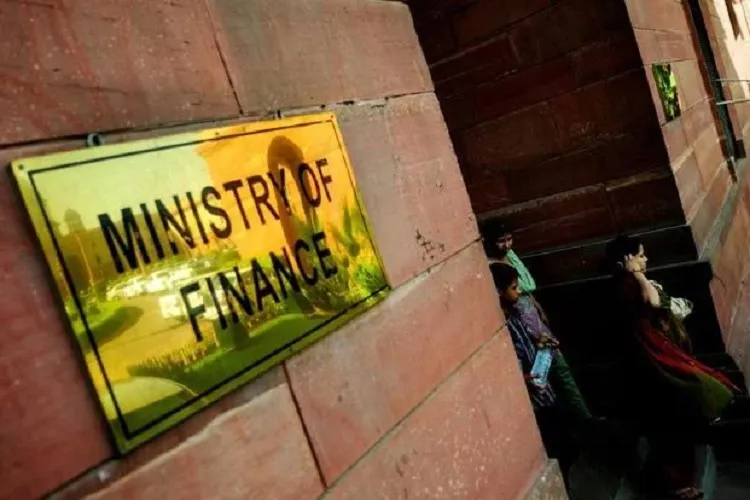 finance ministry to meet today heads of CPSEs for capital expenditure push - India TV Paisa