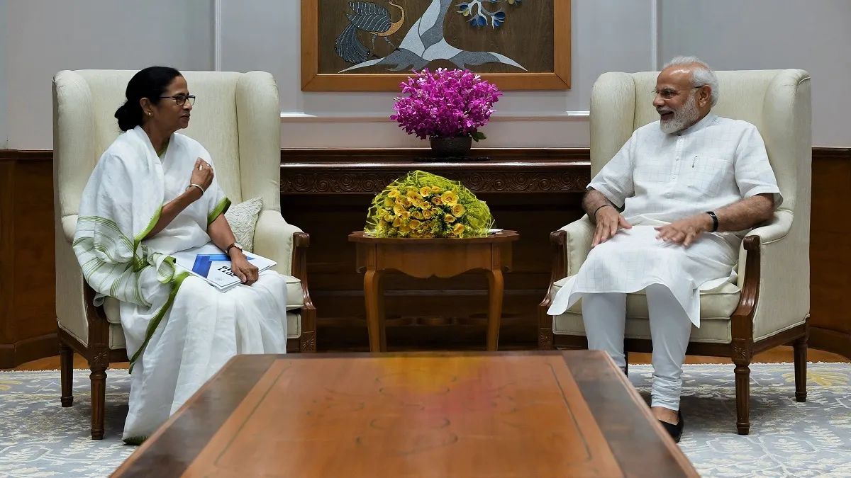 West Bengal CM Mamata banerjee meets PM Narendra Modi- India TV Hindi
