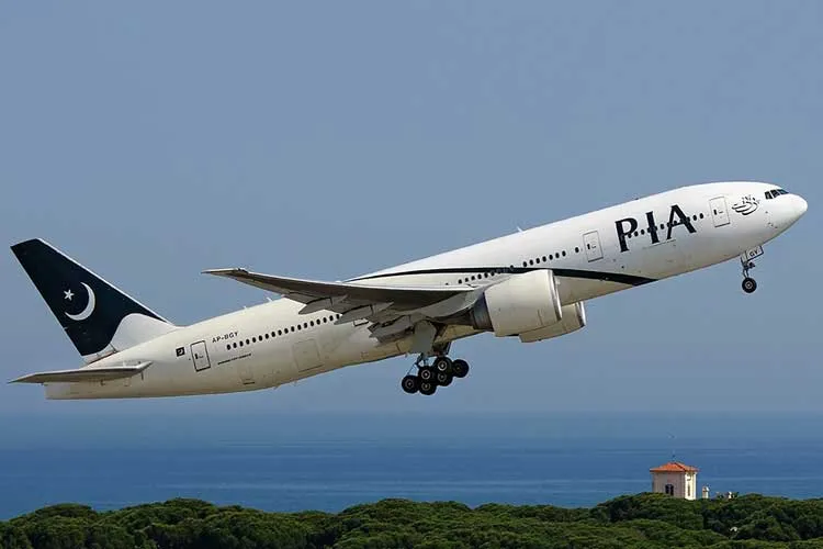 PIA operates 46 flights without passengers: Audit report- India TV Hindi