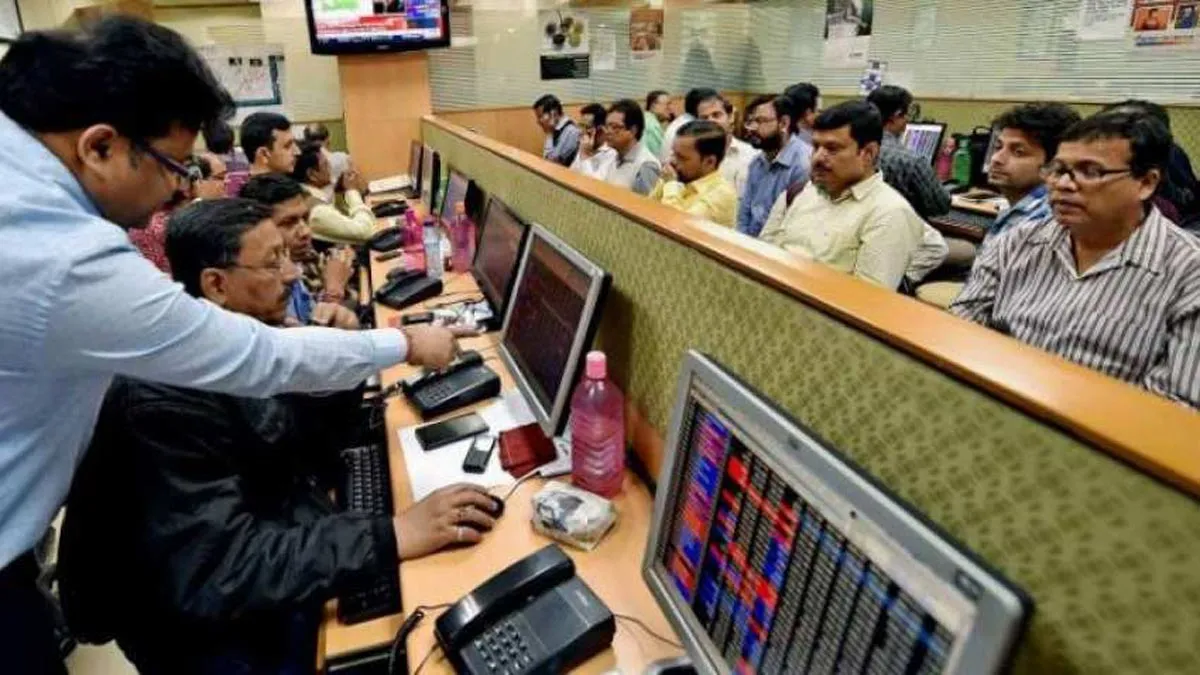 Sensex rebound over 200 points; energy stocks jump as oil prices cool off- India TV Paisa