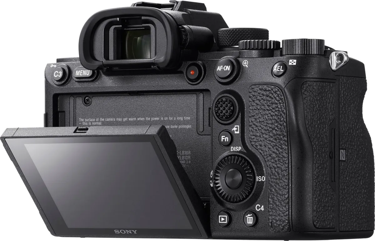 Sony a7R full frame mirrorless camera launched in India at Rs 2,99,990- India TV Paisa