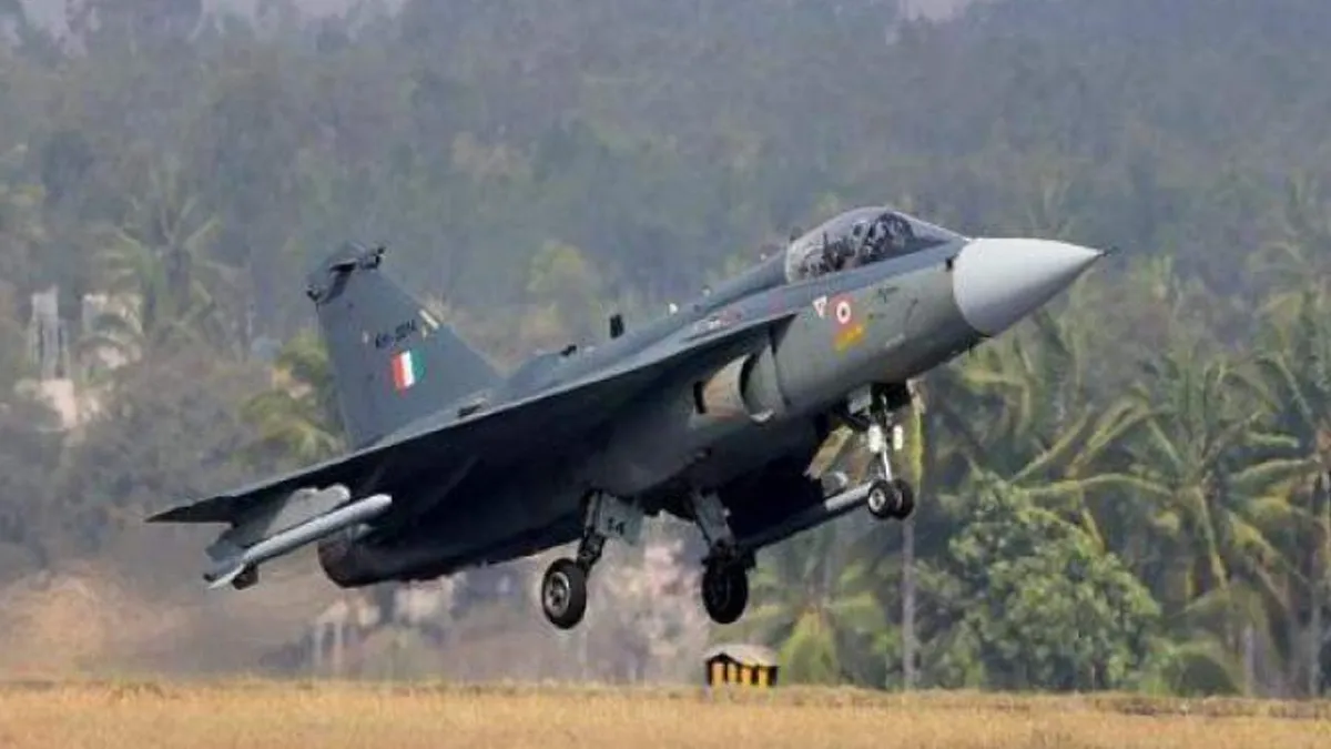 Lockheed Martin congratulates successful Tejas arrest landing - India TV Hindi