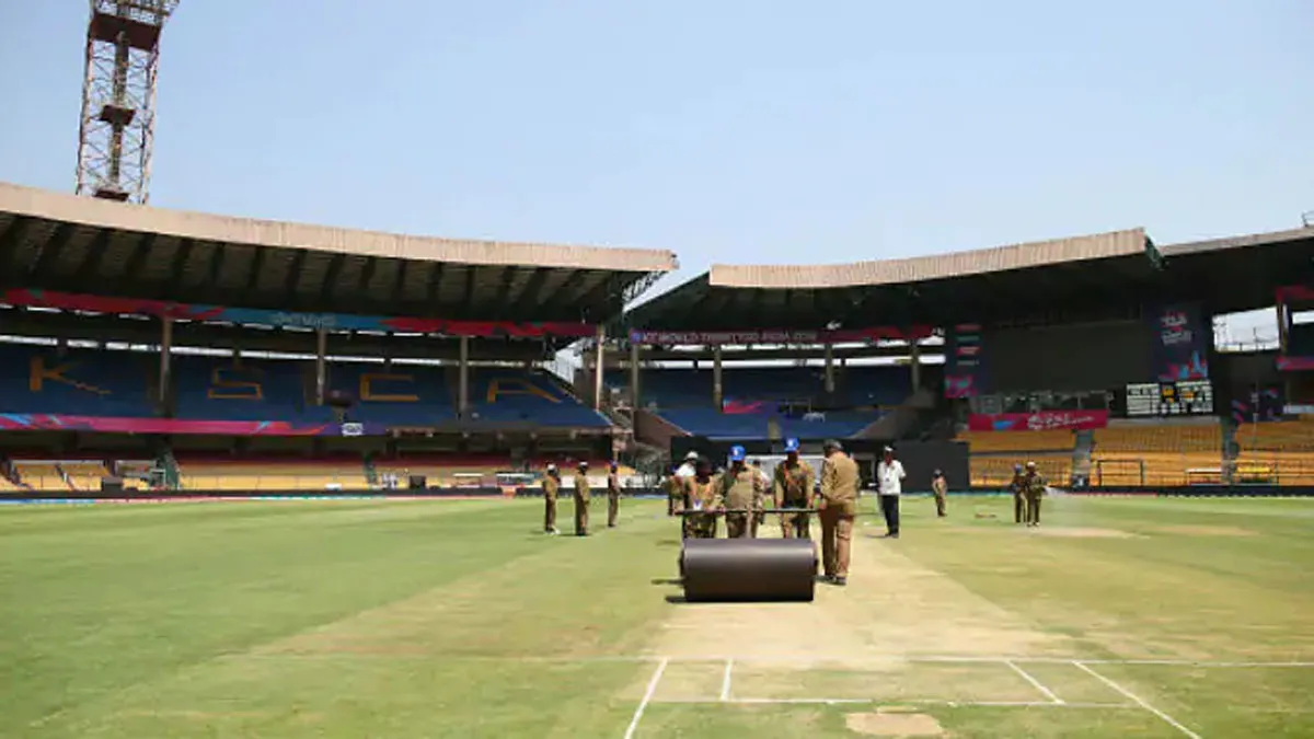 भारत को हालांकि इस मैदान पर पाकिस्तान से 25 दिसंबर, 2012 को पांच विकेट से और 27 फरवरी, 2019 को ऑस्ट्- India TV Hindi
