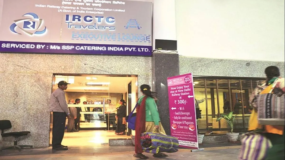 IRCTC makes blockbuster debut; zooms over 101 pc in debut trade- India TV Paisa