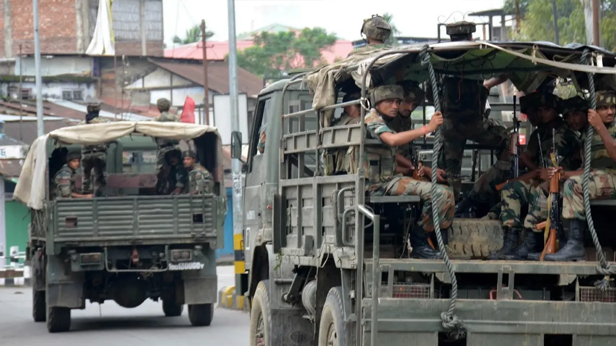 असम-त्रिपुरा में कानून-व्यवस्था की स्थिति में सुधार, हटेगी सेना- India TV Hindi