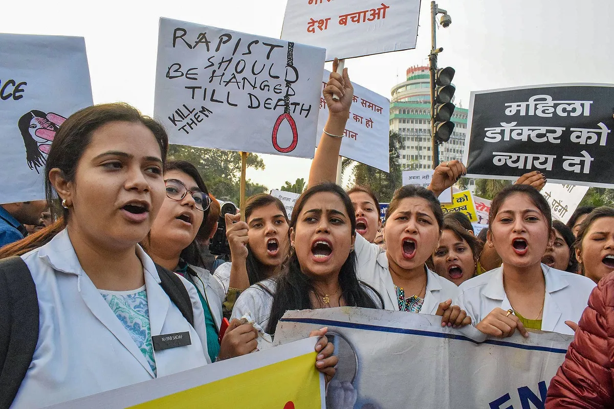 Protest against Rape - India TV Hindi